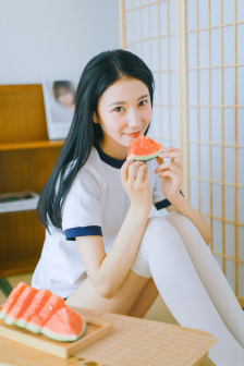 韩国电影小姐在线播放